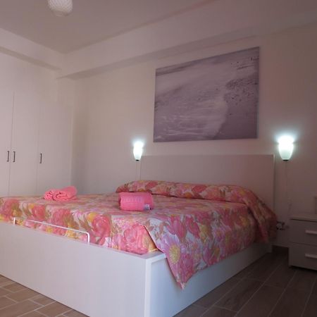 Vergilia Syracuse Exterior photo
